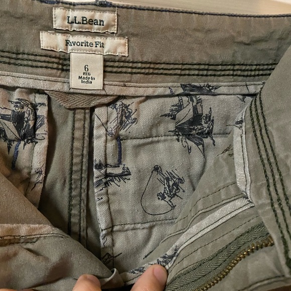 Ladies Favorite Fit L.L.Bean Shorts Size 6 Regular - Picture 4 of 5